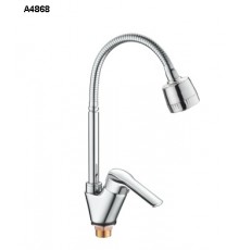 Смеситель для кухни Accoona гибкий излив 4868А