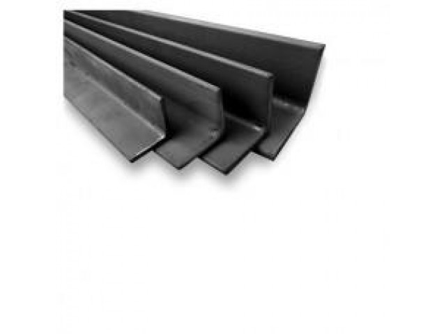 Уголок стальной 40х40 4мм (5,7м)