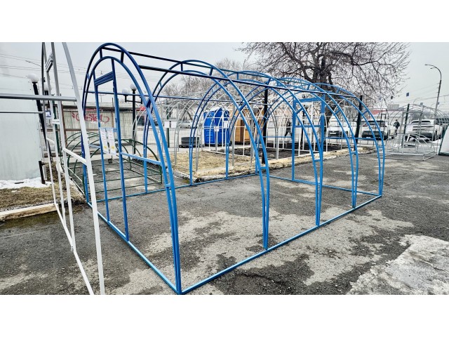 Теплица Фермер 4х3х2,1м двойные опорные дуги, окрашенная, 2 двери