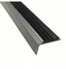 Угол 40х20 мм 1,35 скрип алюминия с резиновой вставкой (черный)