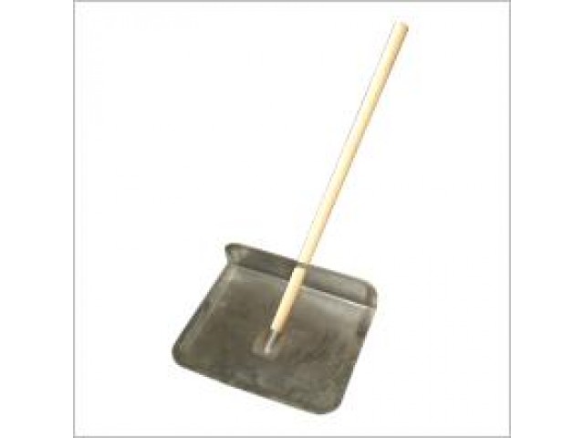 Лопата для уборки снега стальная 430х370мм деревянный черенок ручка ЛТР