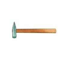 Молоток слесарный  800 г, литой, деревянная  ручка, Россия